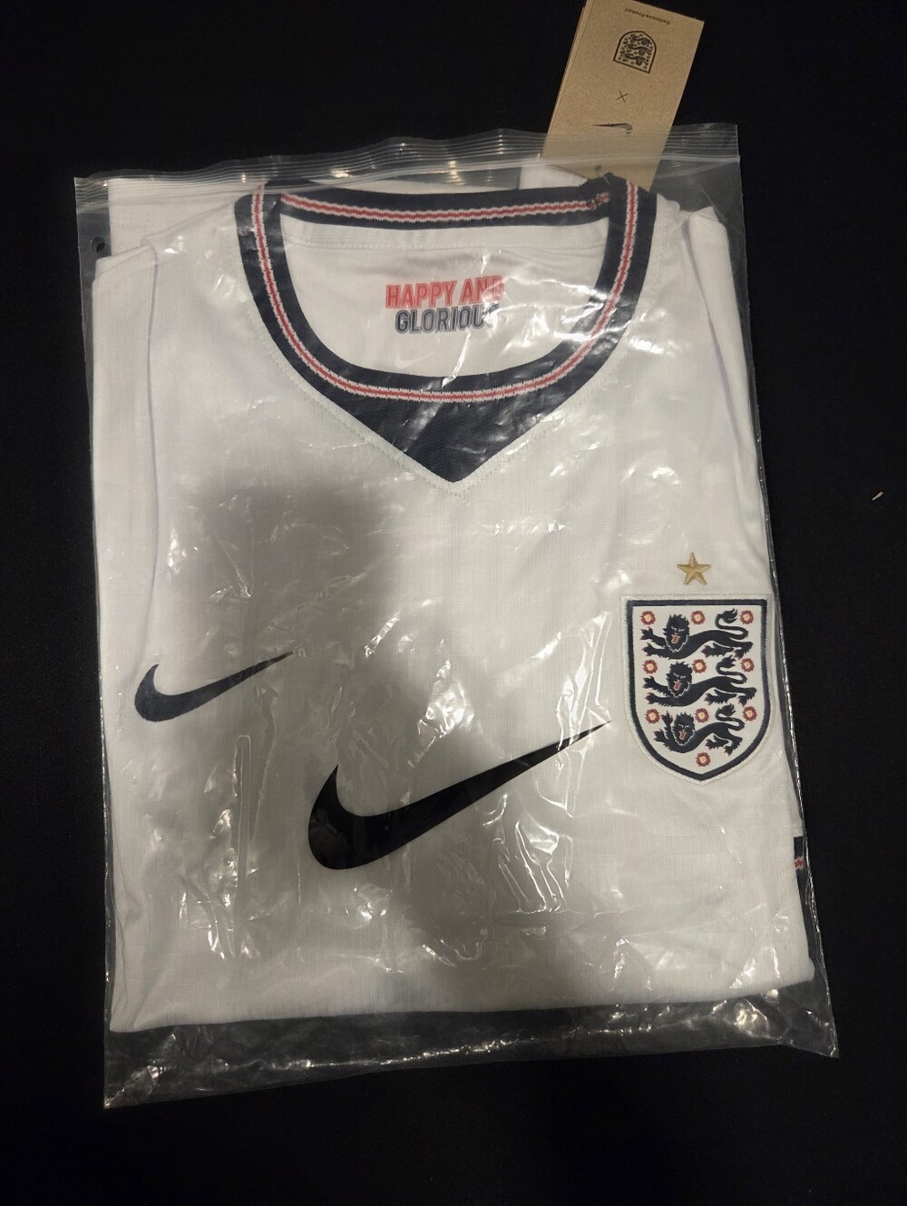 Nike England White National Team Jersey - Picture 7 of 7